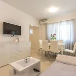 And Tattoo Apartment *
